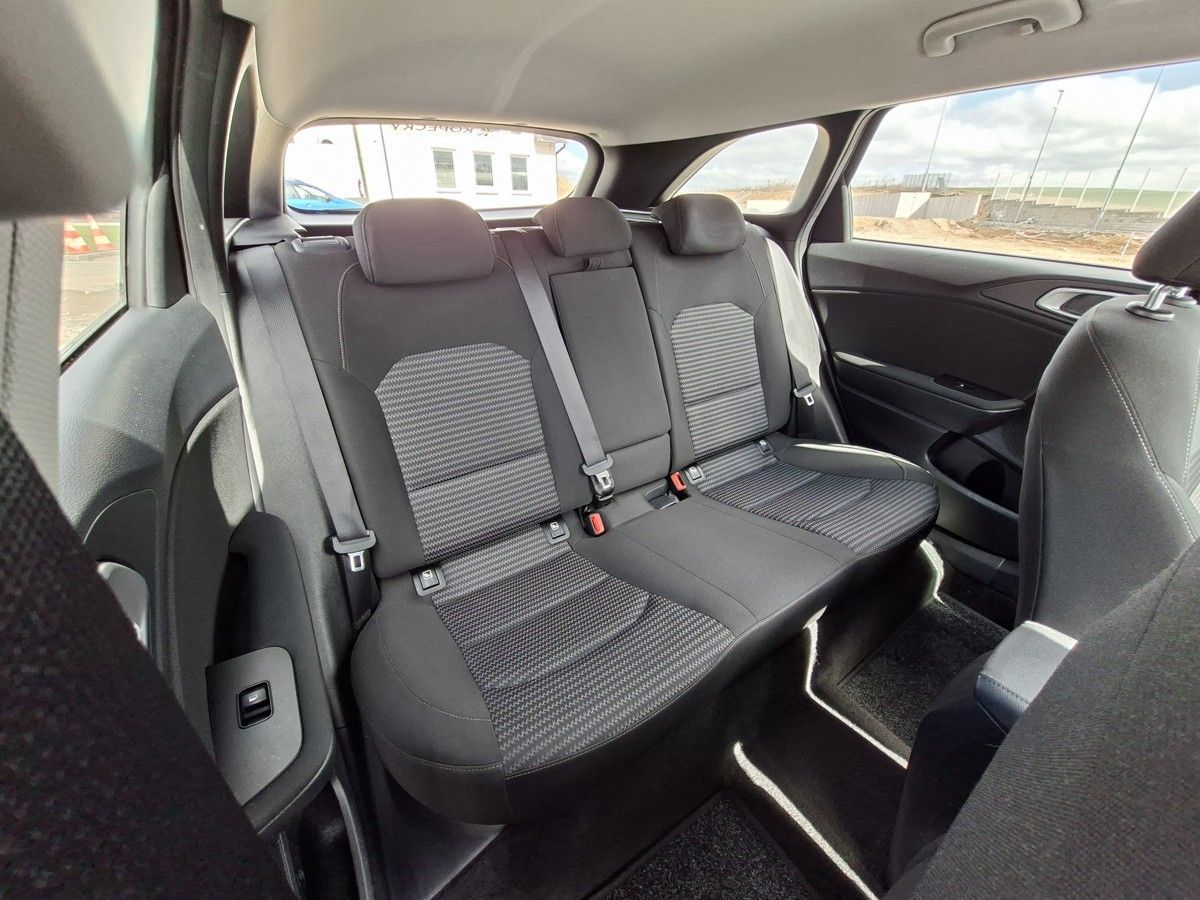 Kia Cee´d, SW 1.5 T-GDI 117kW 7DCT - fotka 6