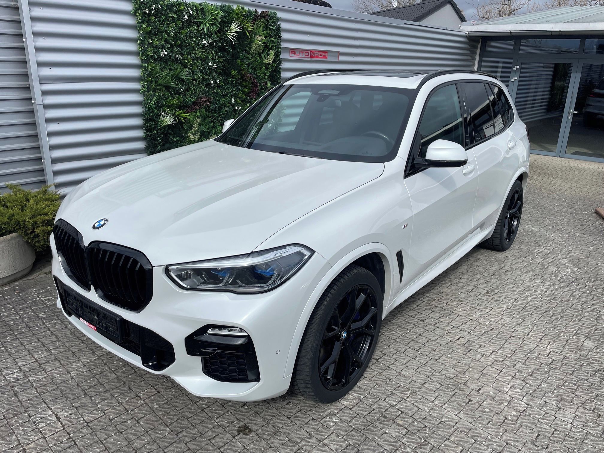 BMW X5, xDrive30d Mpaket - fotka 4