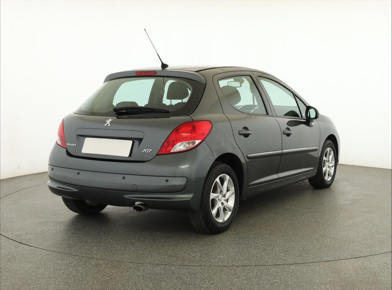 Peugeot 207, 1.6 HDi, po STK - fotka 5