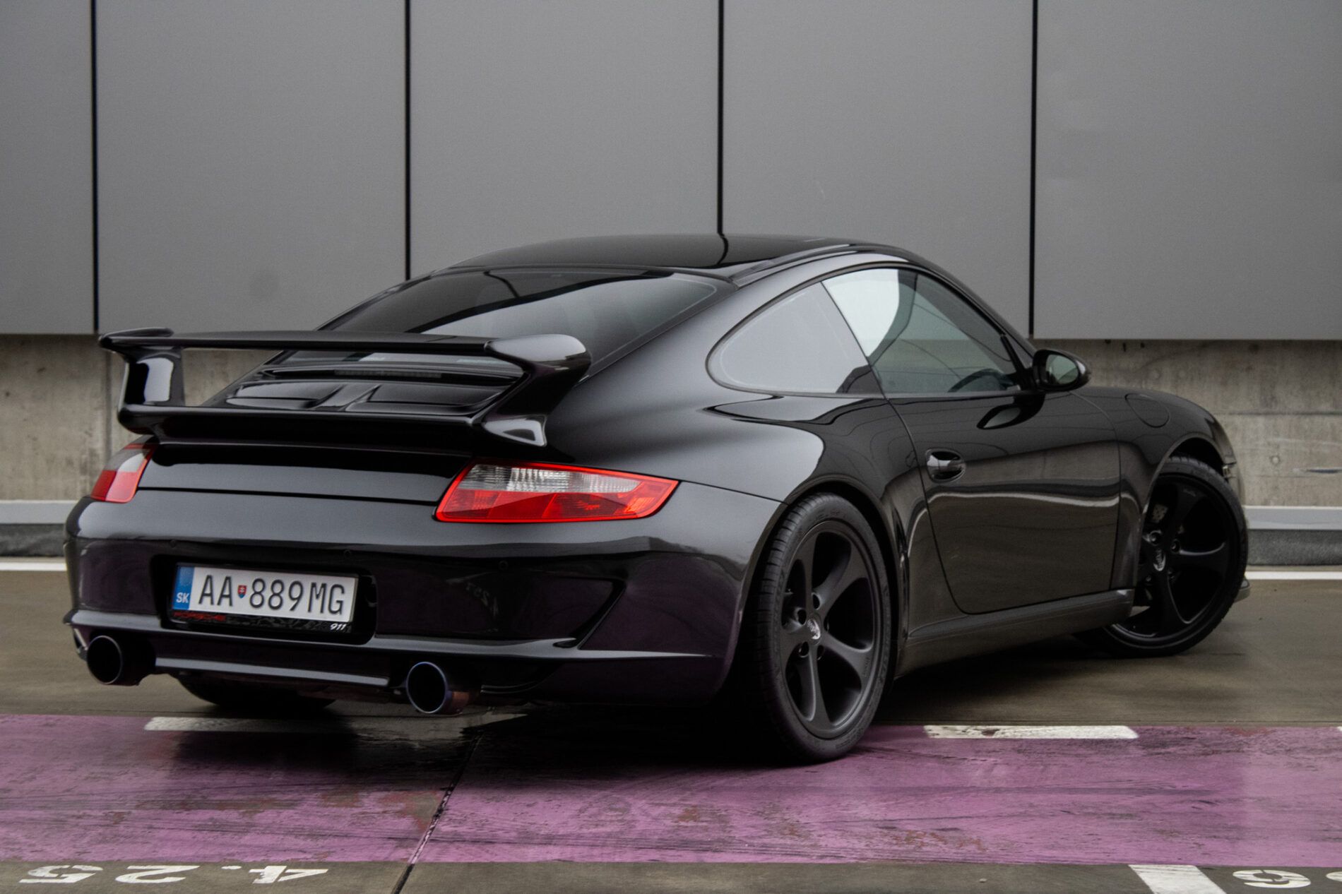 Porsche 911 - fotka 5