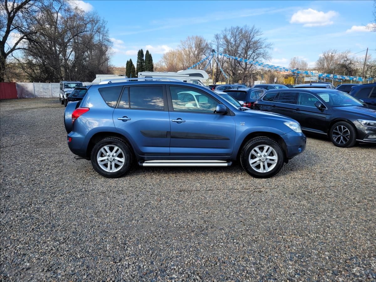 Toyota Rav4, 2,2 D4-D,4x4,klima,alu, - fotka 4