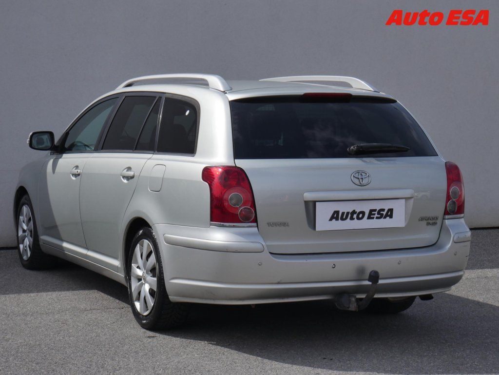 Toyota Avensis, 2.0 Di-D,AC,anvi - fotka 6