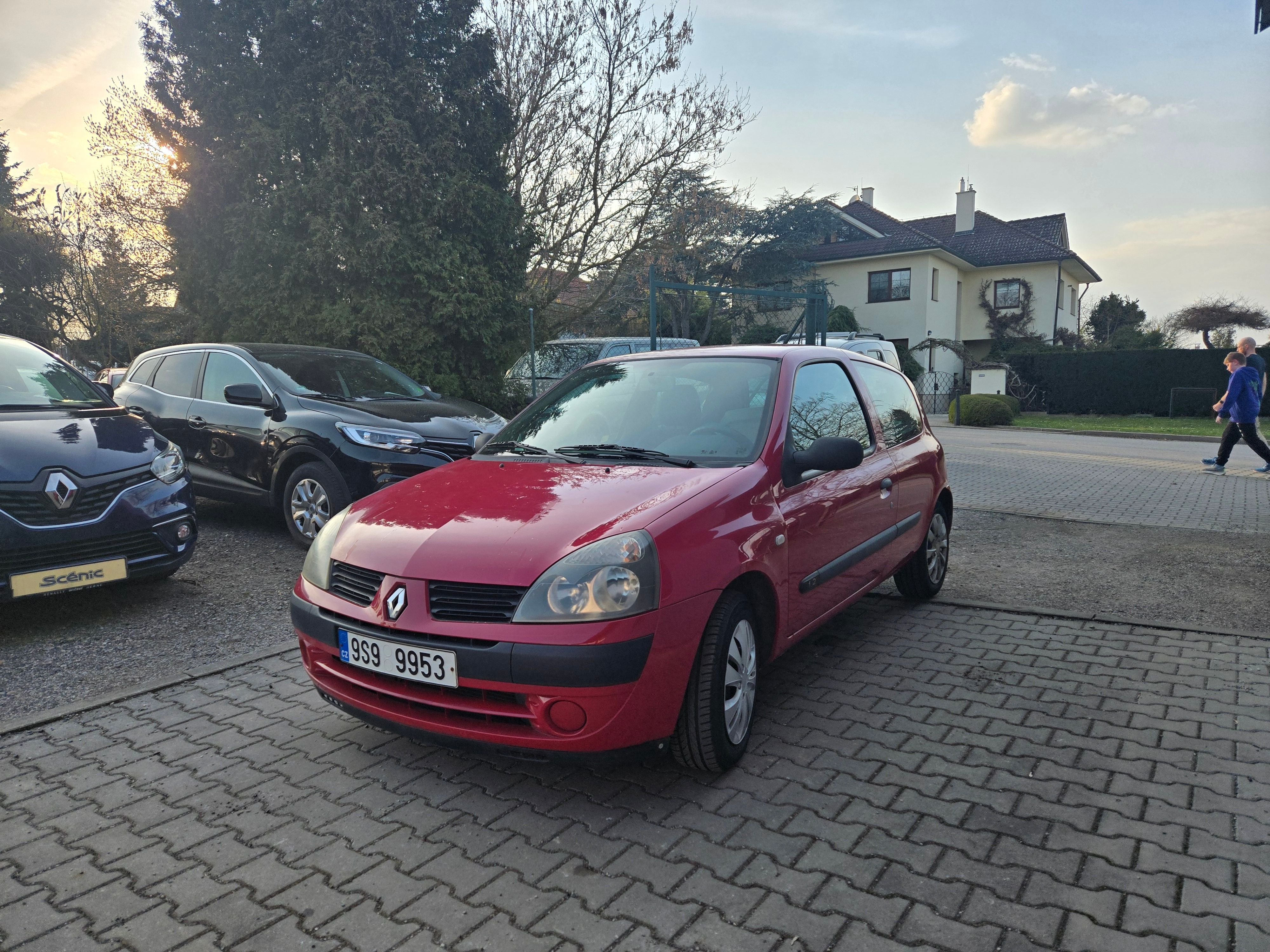 Renault Clio, 1,2+sada zimních kol - fotka 2