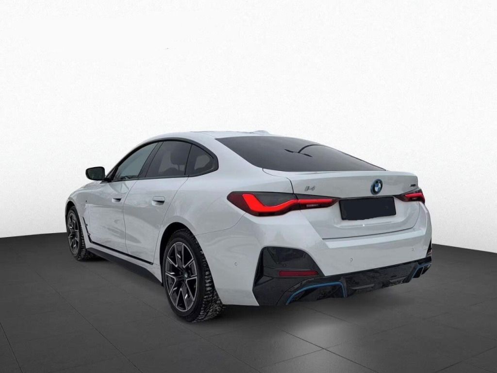 BMW i4, eDrive 35 M Sport*Kamera*Navi* - fotka 2