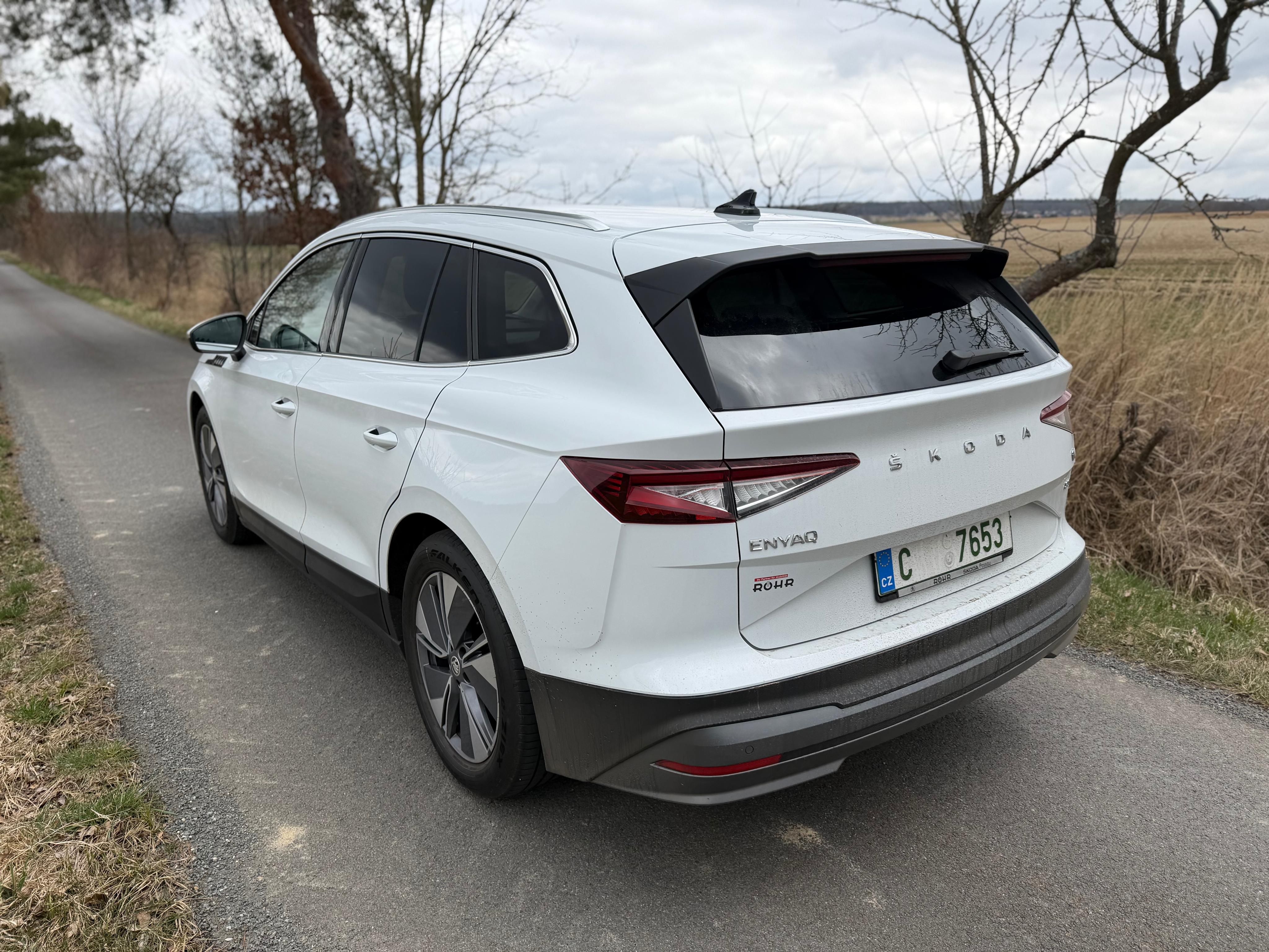 Škoda Enyaq iV, iV80 150kW/LOFT/MATRIX/TČ/ - fotka 4