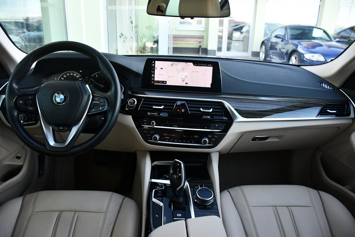 BMW Řada 5, 540i xD LUXURY LINE HUD - fotka 5