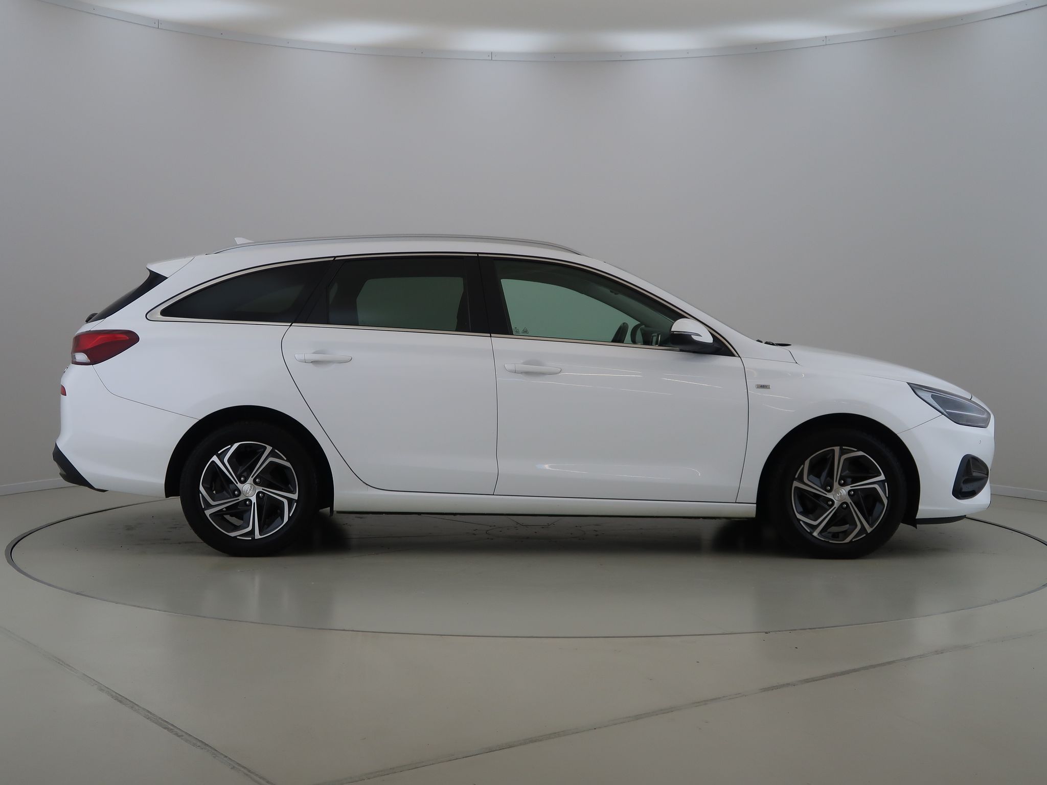 Hyundai i30, 1.5T-GDI,MHEV,CZ,1Maj,DPH - fotka 4