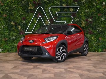 1.0*M/T*CARPLAY*DAB*KAMERA*CZ