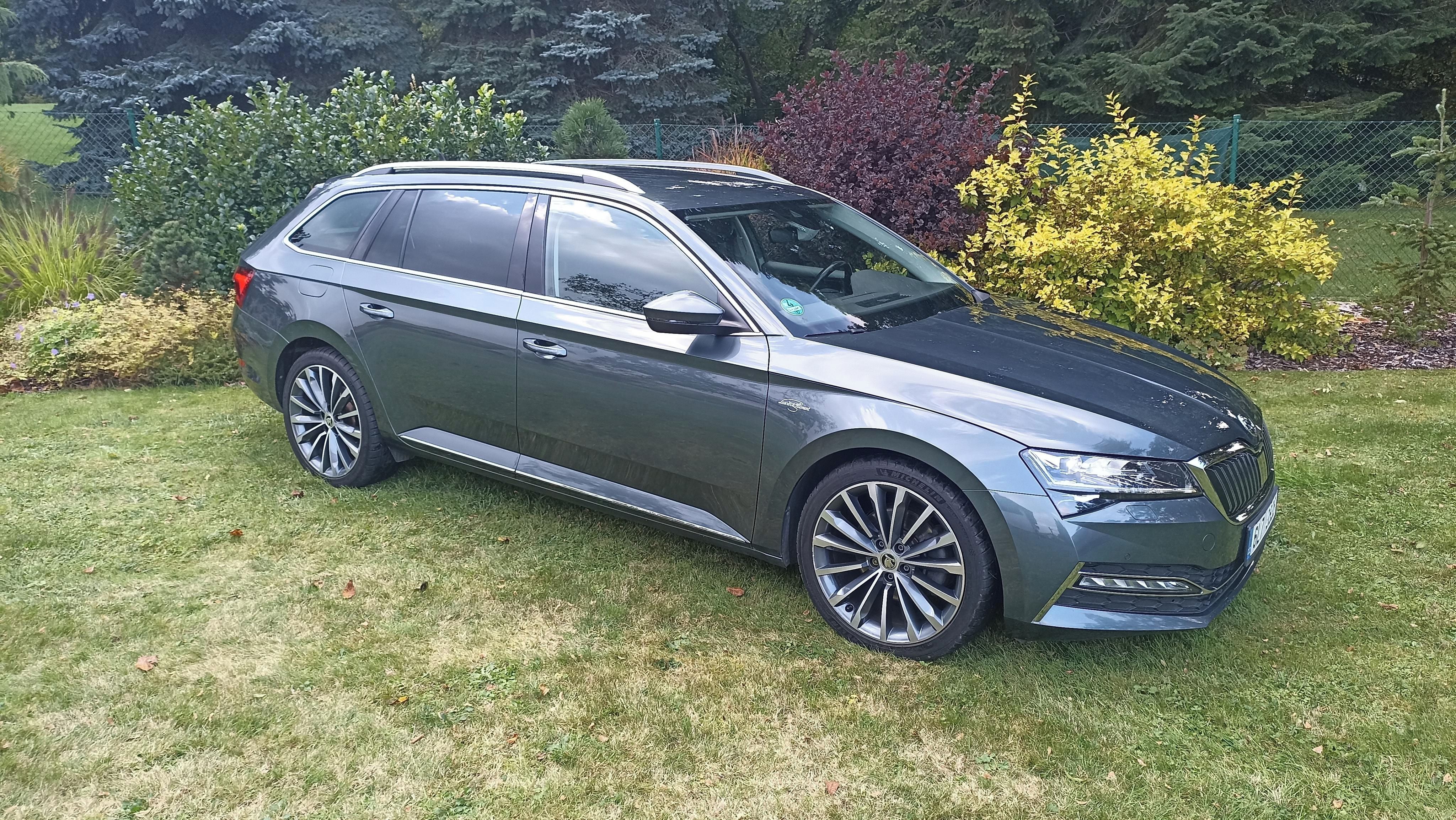 Škoda Superb, 4x4 L&K r.3/2020 Webasto  TOP - fotka 4