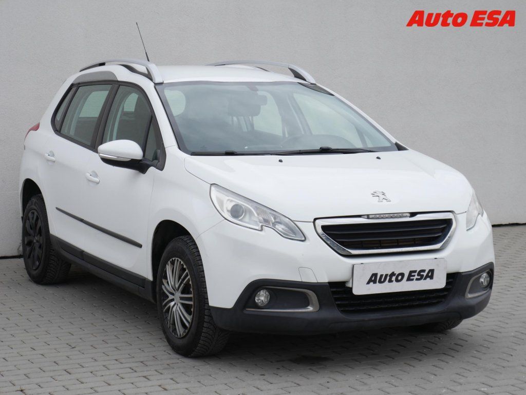 Peugeot 2008, 1.6 HDI,1.maj,ČR,AC,temp