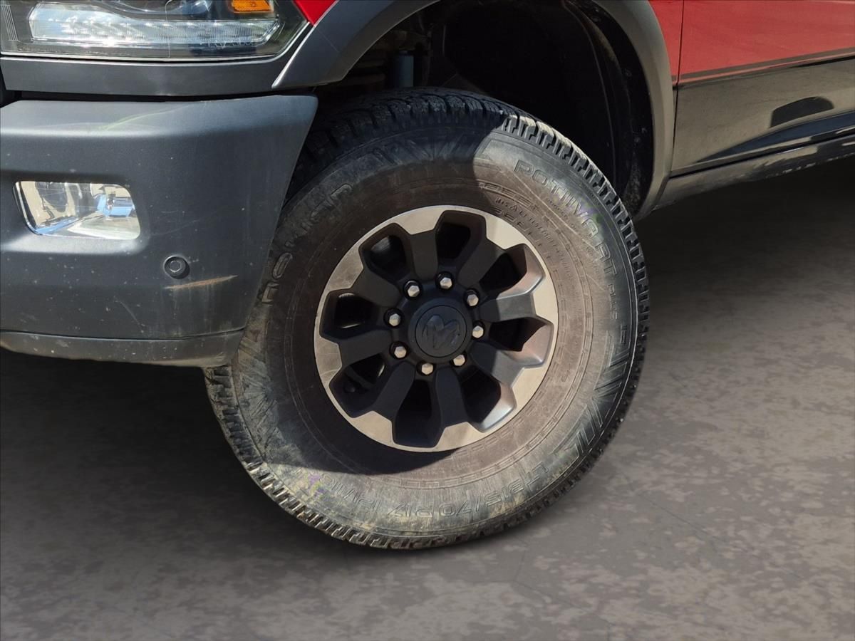 Dodge Ram, 6,4 Power Wagon 2500 - fotka 6