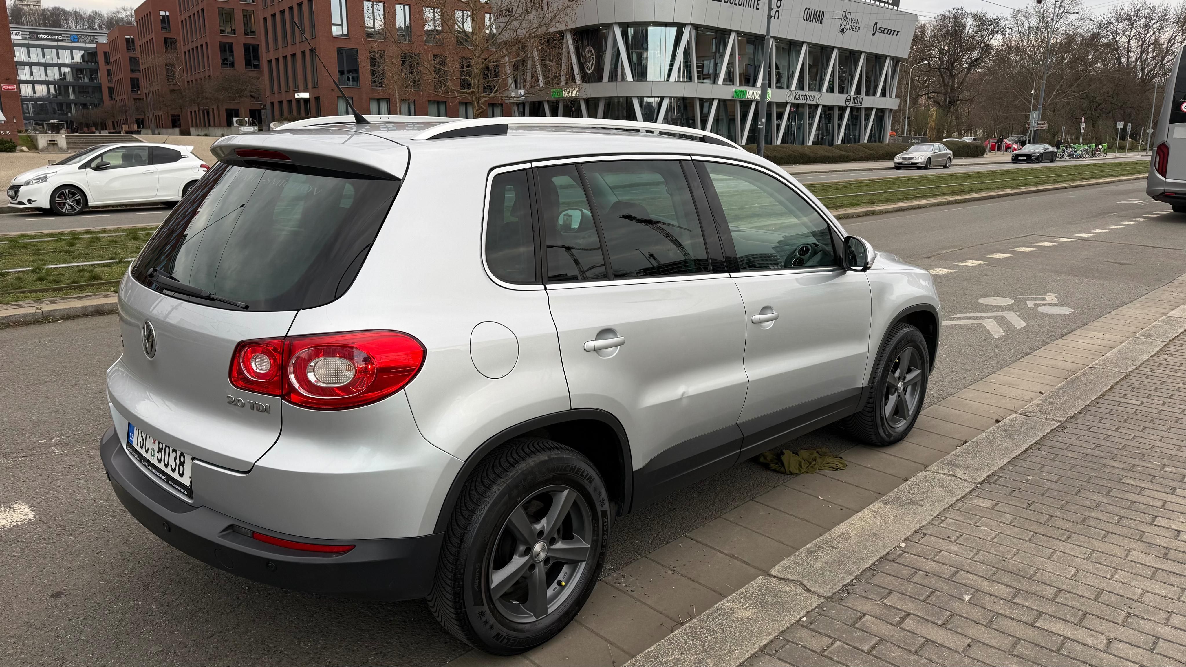 Volkswagen Tiguan, 2.0 TDI, servisováno 08/2025 - fotka 5