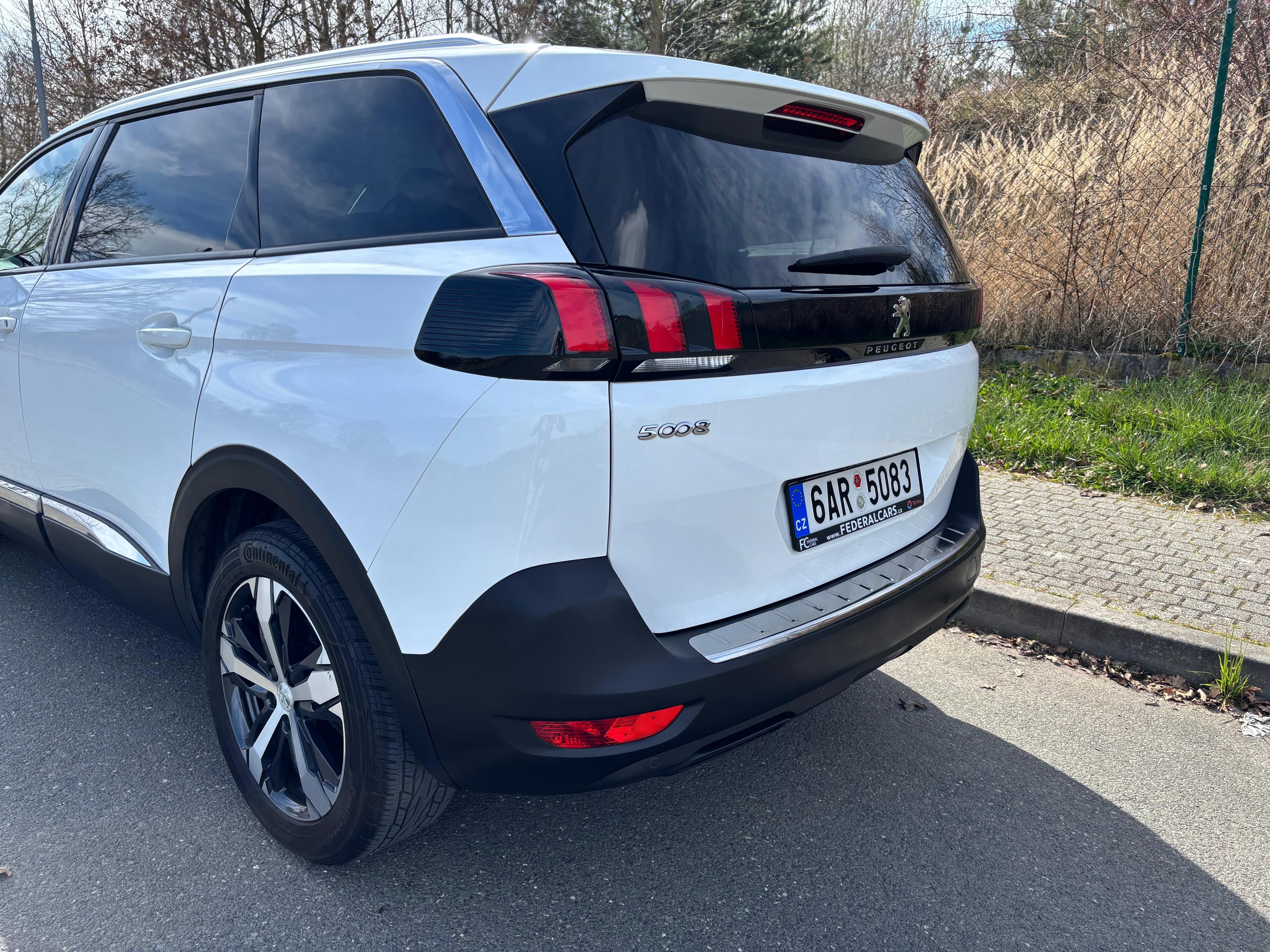 Peugeot 5008, 1.2 ALLURE,AUT,1MAJ,ČR - fotka 6