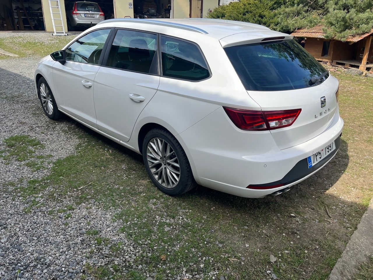 Seat Leon, 1,6 TDI DSG Full Led  Cebia - fotka 6