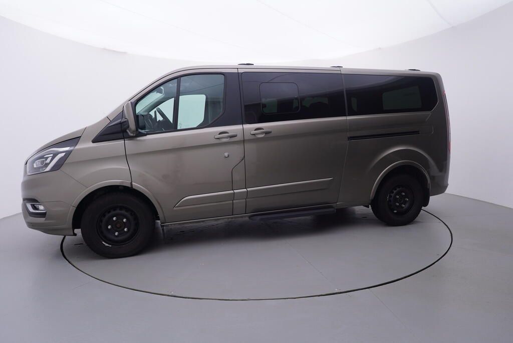 Ford Tourneo Custom, Titanium 2.0 136 kW - fotka 2
