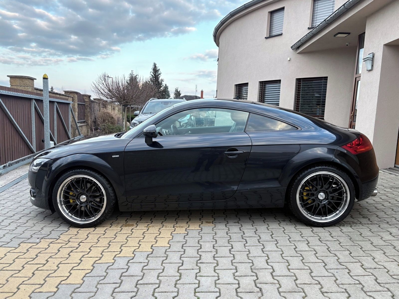 Audi TT, 2.0 TFSi DSG Kůže - fotka 3