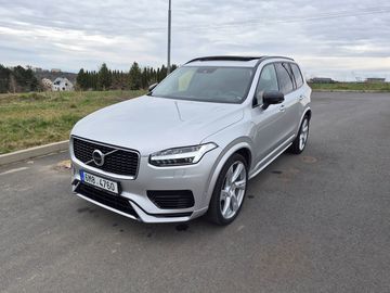 XC90 T8
