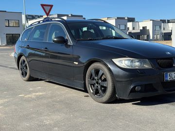 BMW 325i E91