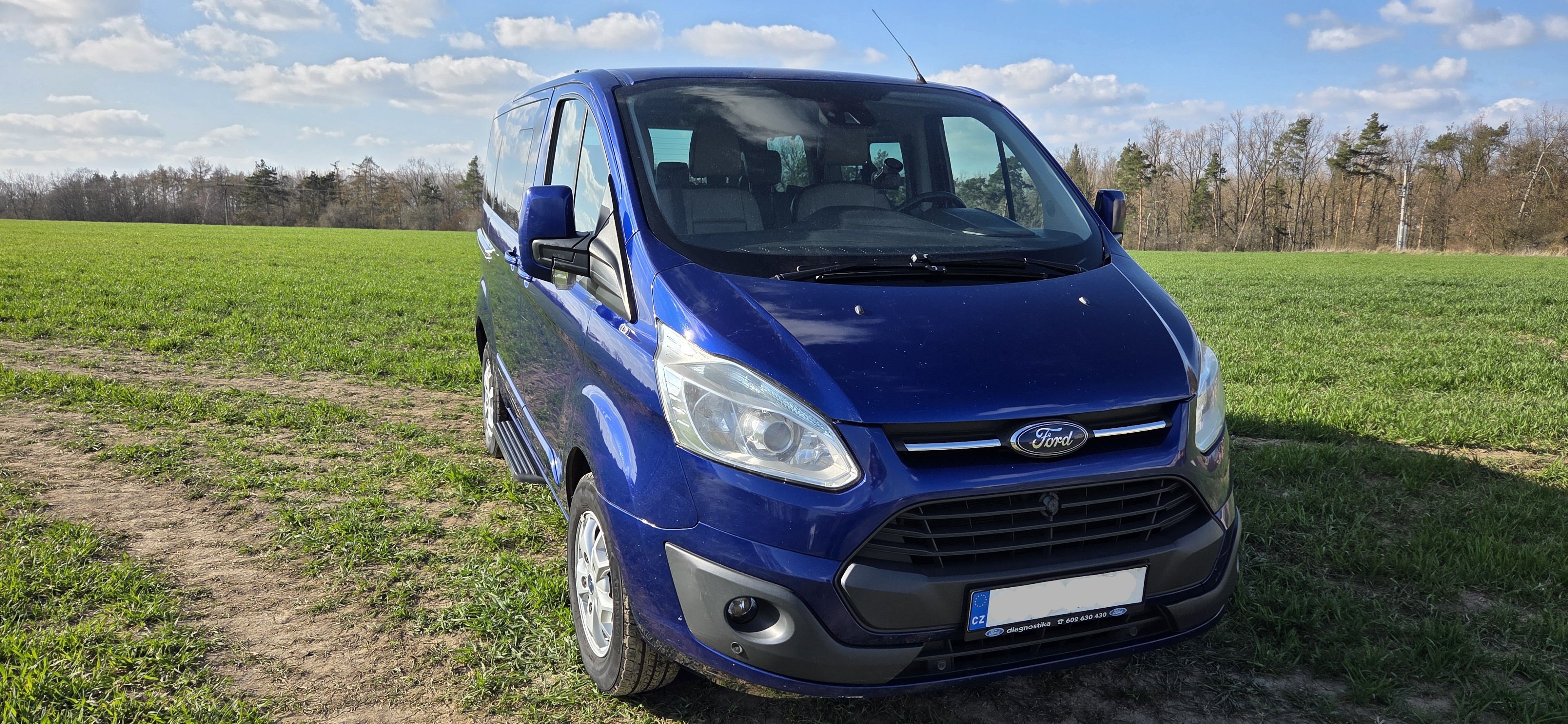 Ford Tourneo Custom, 2.2 TDI 114kW Titanium - fotka 5