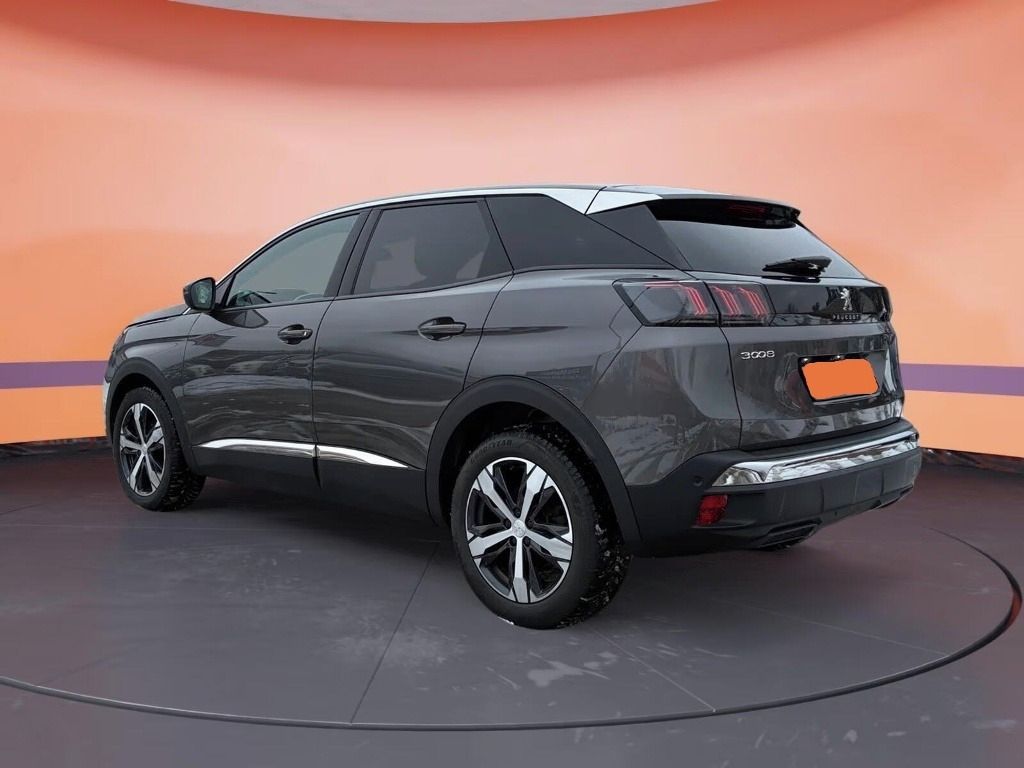 Peugeot 3008, 1.2 PureTech Allure Pack*Navi* - fotka 2
