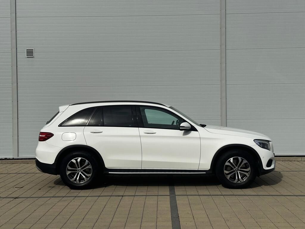 Mercedes-Benz GLC, 250 4Matic 2.0 155 kW - fotka 4