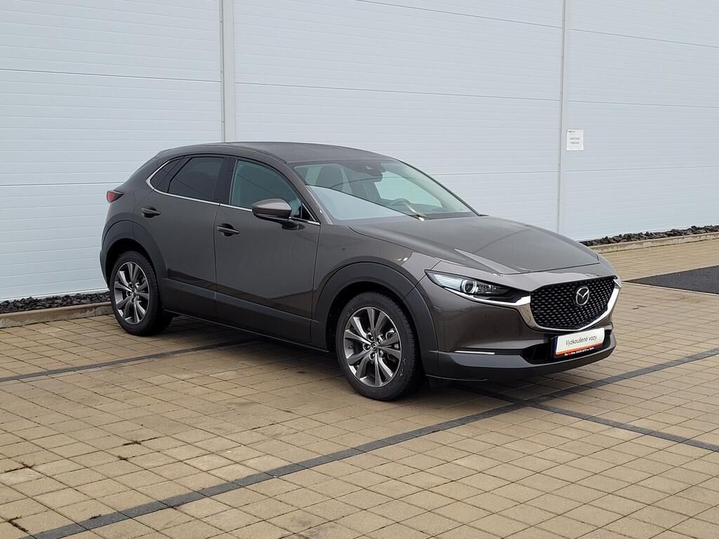 Mazda CX-30, GT Plus 2.0 Skyactiv-X 137 kW - fotka 2