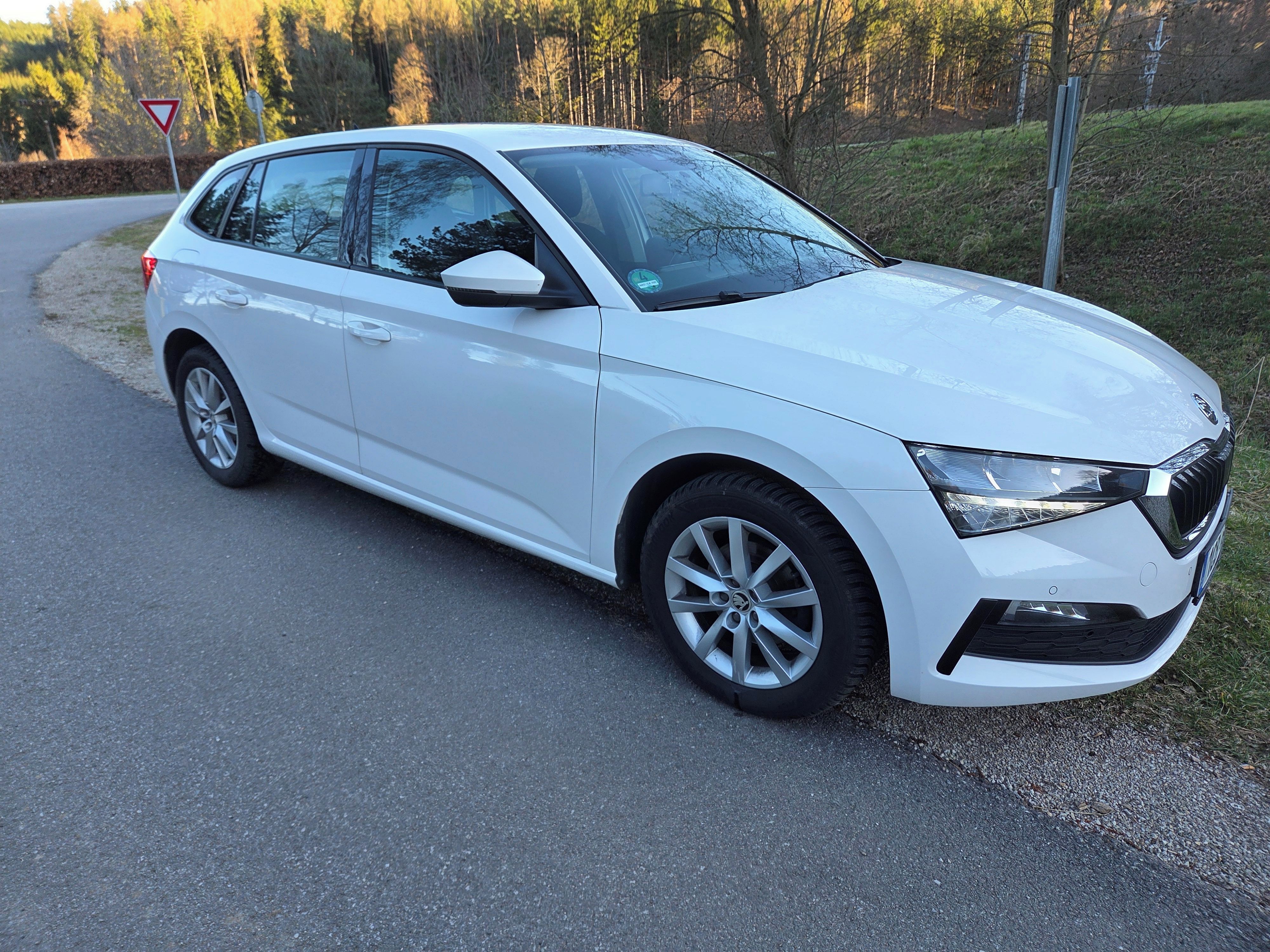 Škoda Scala, 1.6 TDI-85 kW - fotka 5