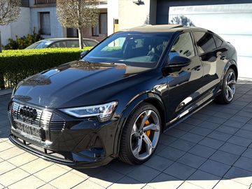 370kw, Sportback,2022,TOP STAV