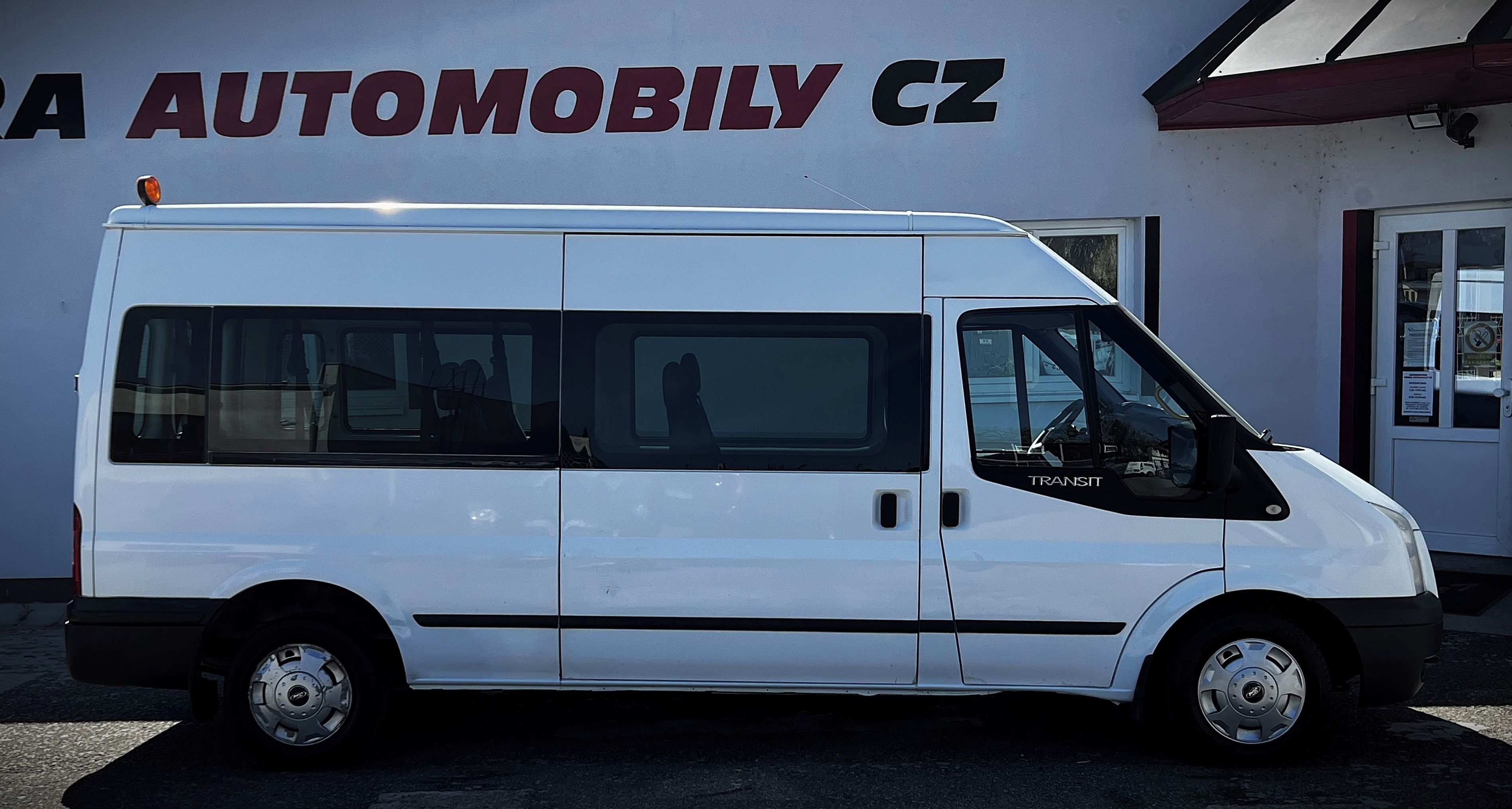 Ford Transit, 2.2TDCI Trend Klima 9míst M1 - fotka 6