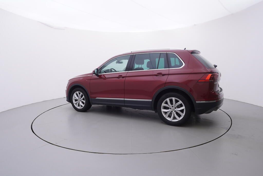 Volkswagen Tiguan, Highline 2.0 TDI 110 kW - fotka 3