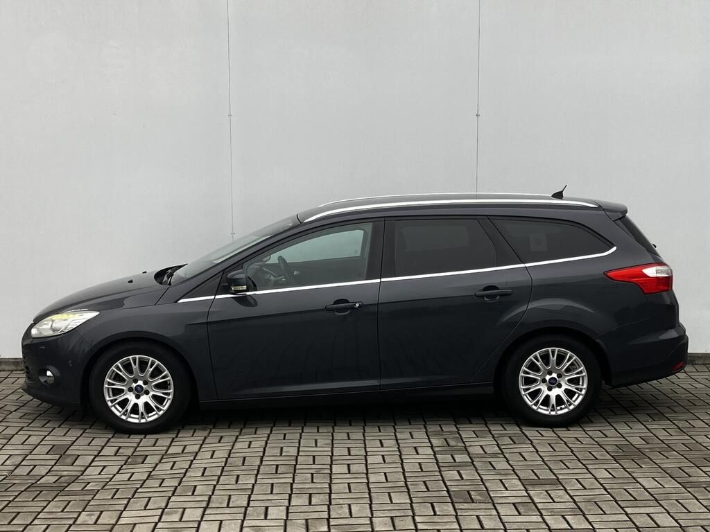Ford Focus, titanium 1.6 110 kW - fotka 3