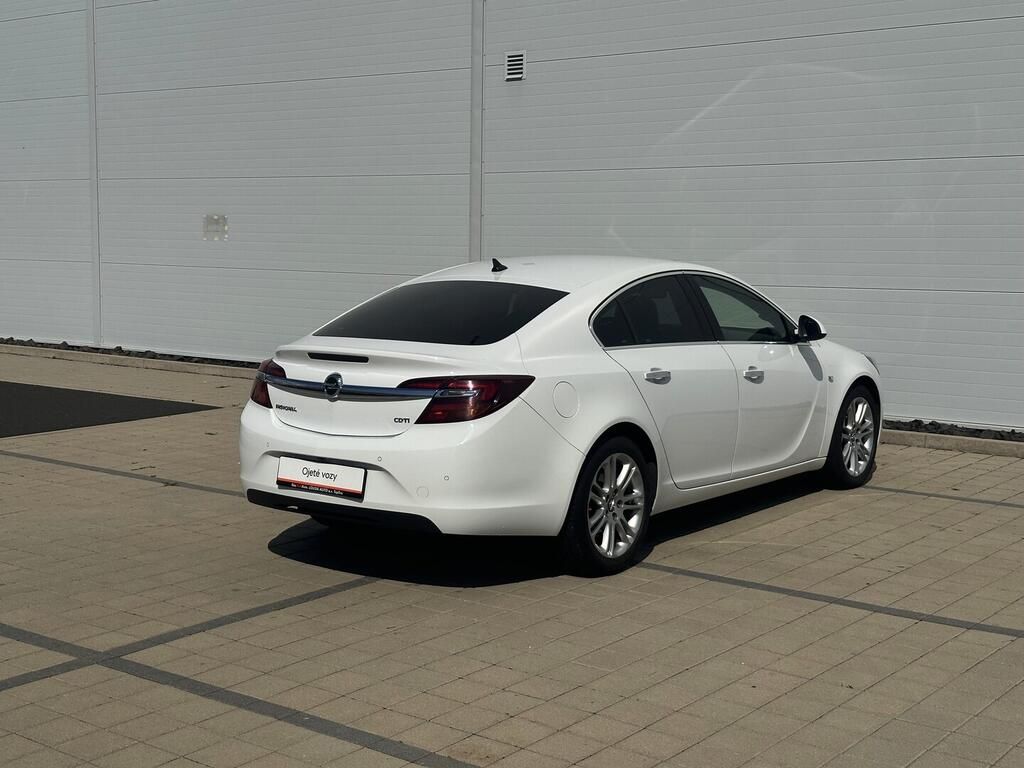 Opel Insignia, Cosmo 2.0 120 kW - fotka 5