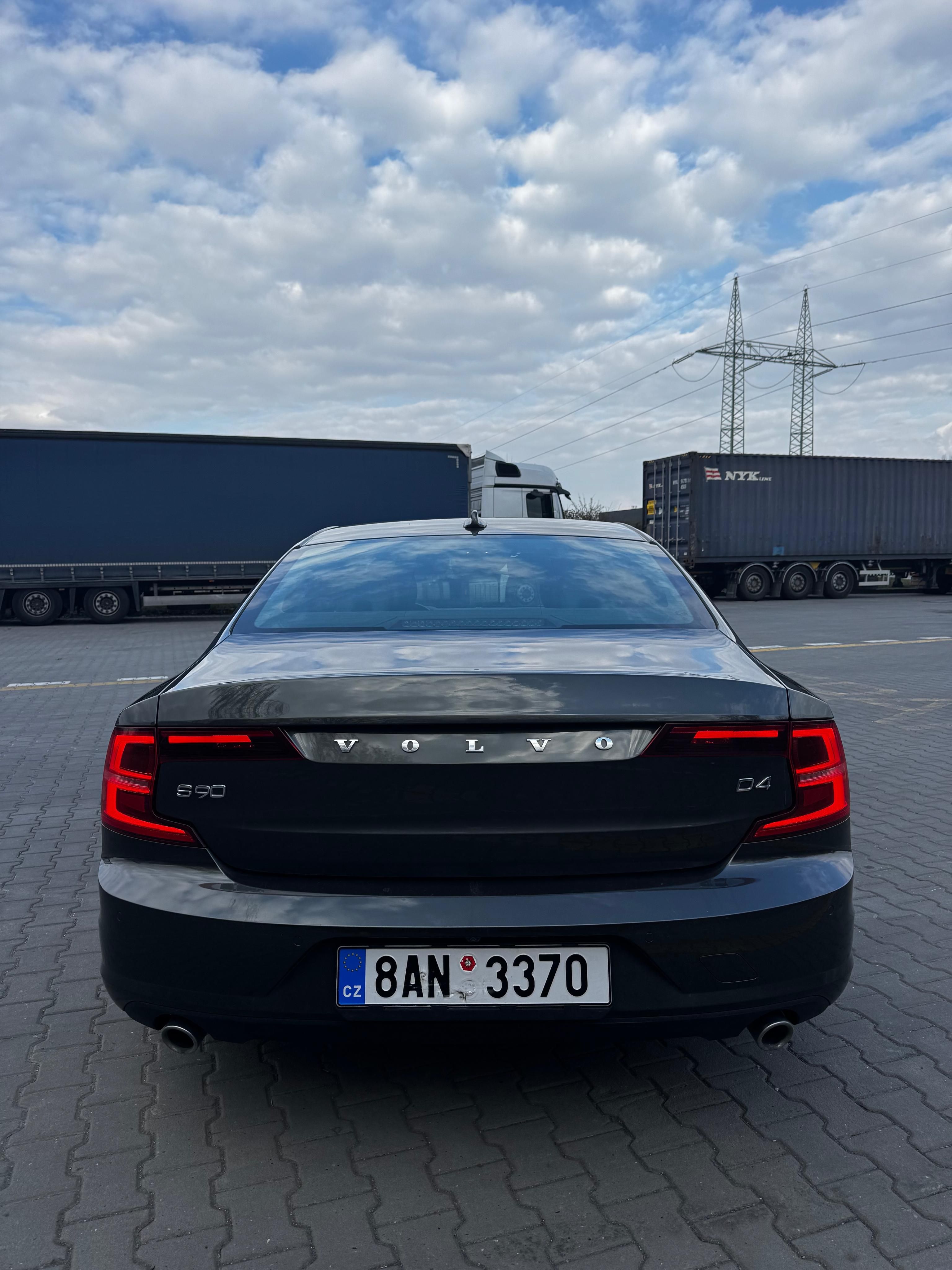 Volvo S90, Volvo S90 D4 - fotka 5