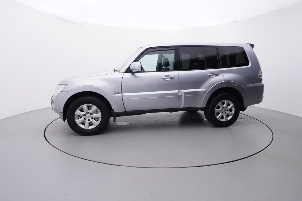 Mitsubishi Pajero, 3.2 147 kW - fotka 2