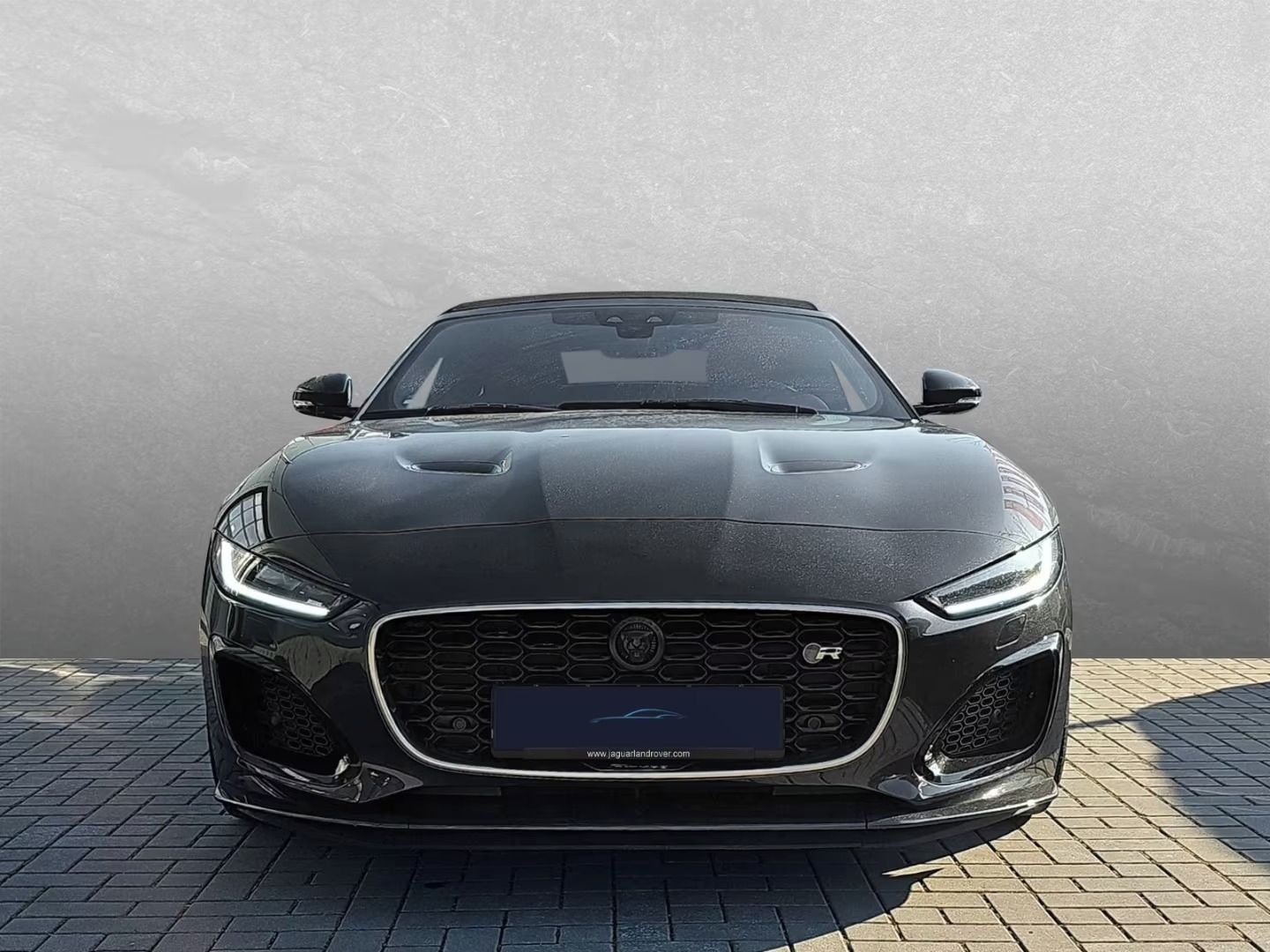 Jaguar F-Type, F-TYPE R75 Cabriolet