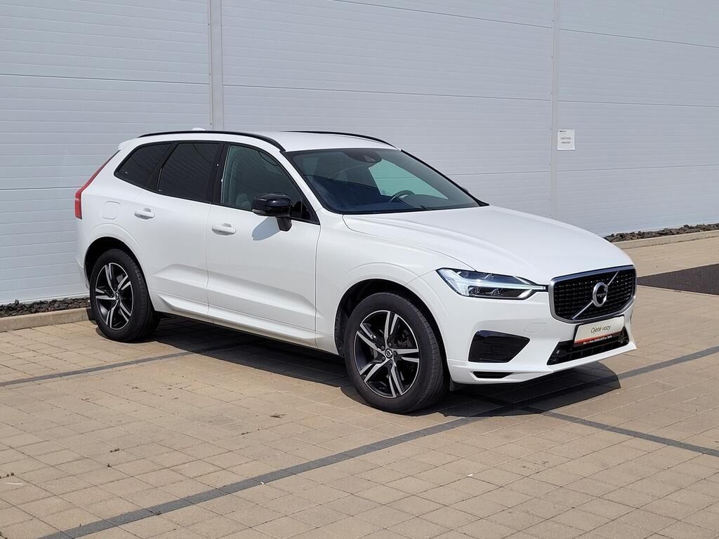 Volvo XC60, R-design 2.0 B4 145 kW - fotka 3