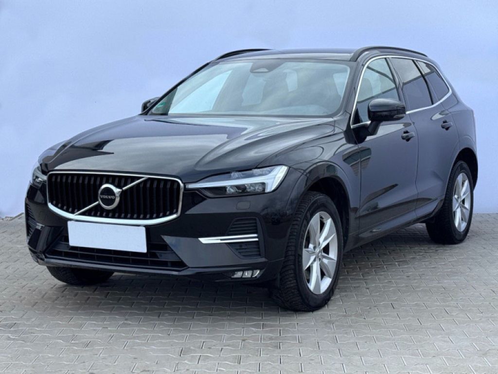 Volvo XC60, Momentum Pro B4 AWD 145kW