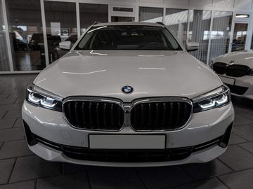 540d xDrive HuD Pano Paměť 4zo