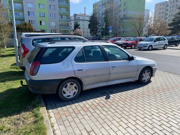 Peugeot 306 hatchback