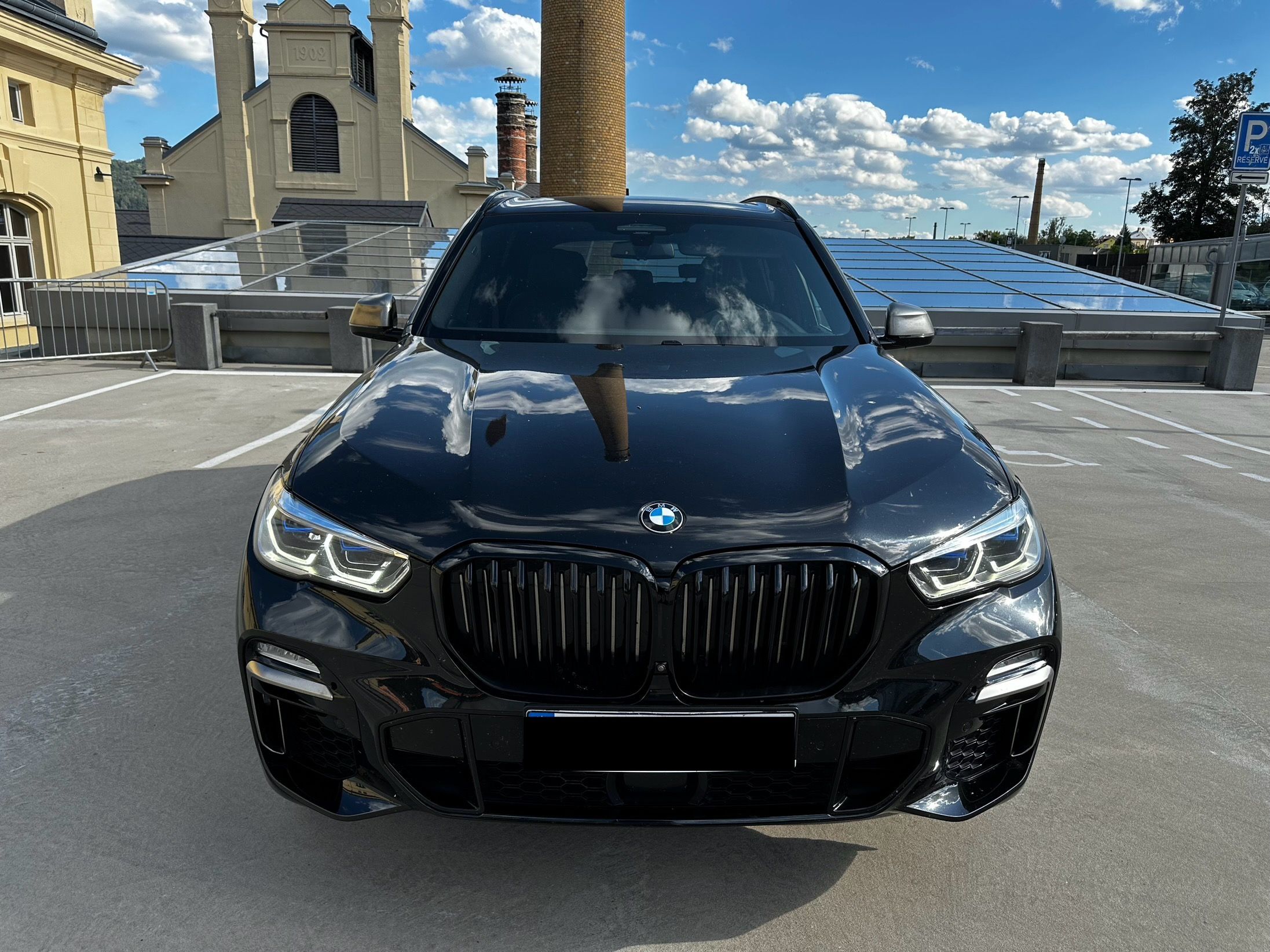 BMW X5, M50d, nové v ČR - fotka 2