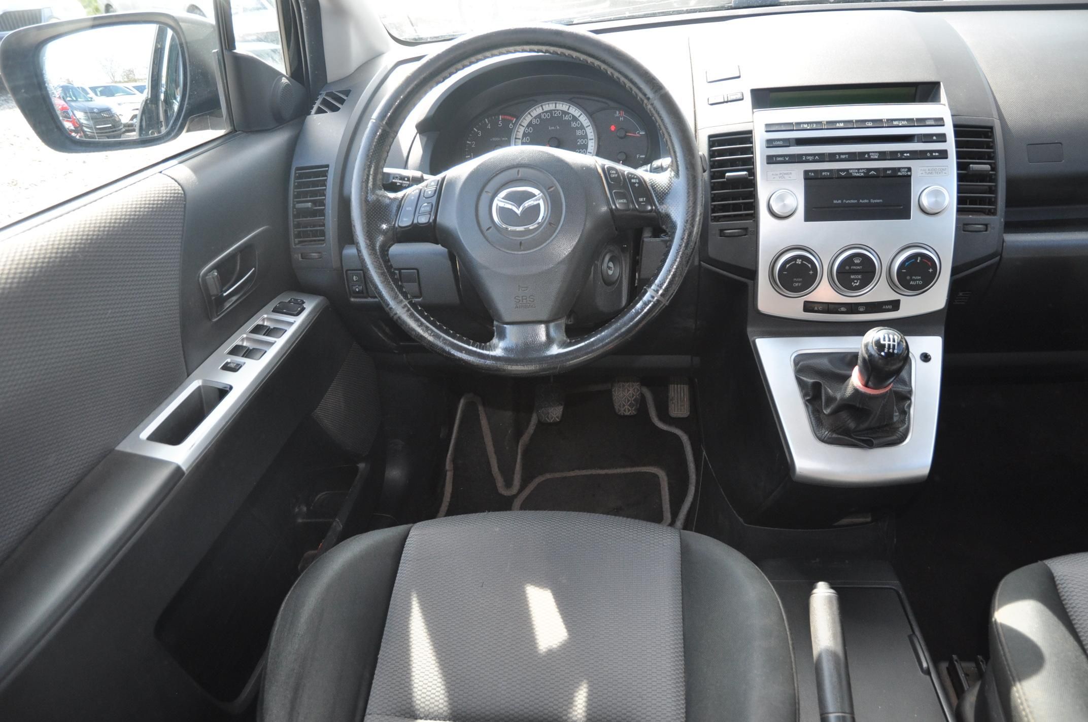 Mazda 5, 2.0MZR-CD 81kW 7.míst - fotka 5