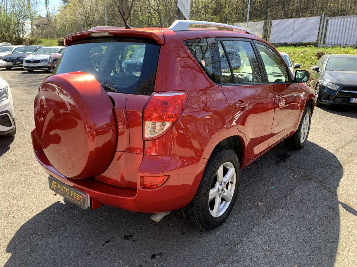 Toyota Rav4, 2,0 i 4x4 CEBIA - fotka 5