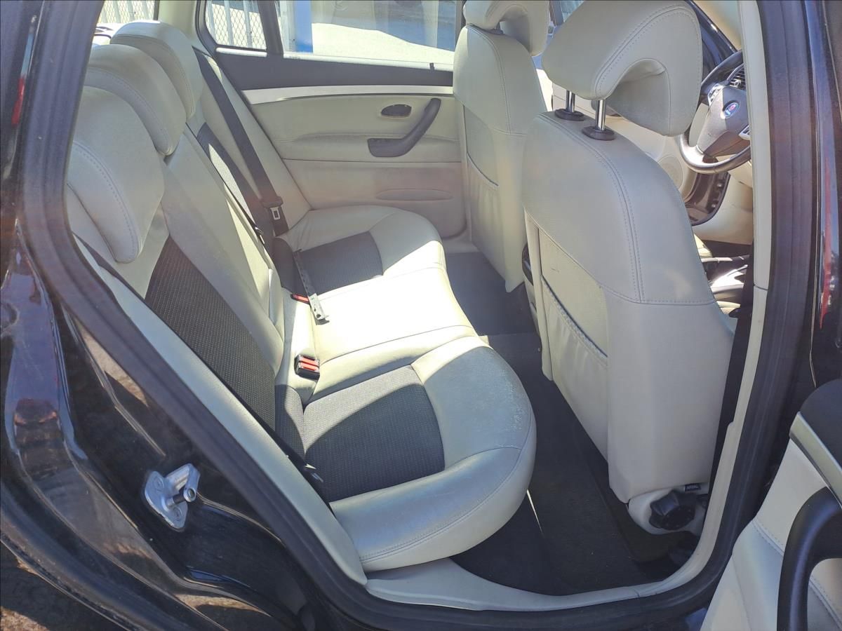 Saab 9-3, 1,9 TiD AUTOMAT - fotka 6