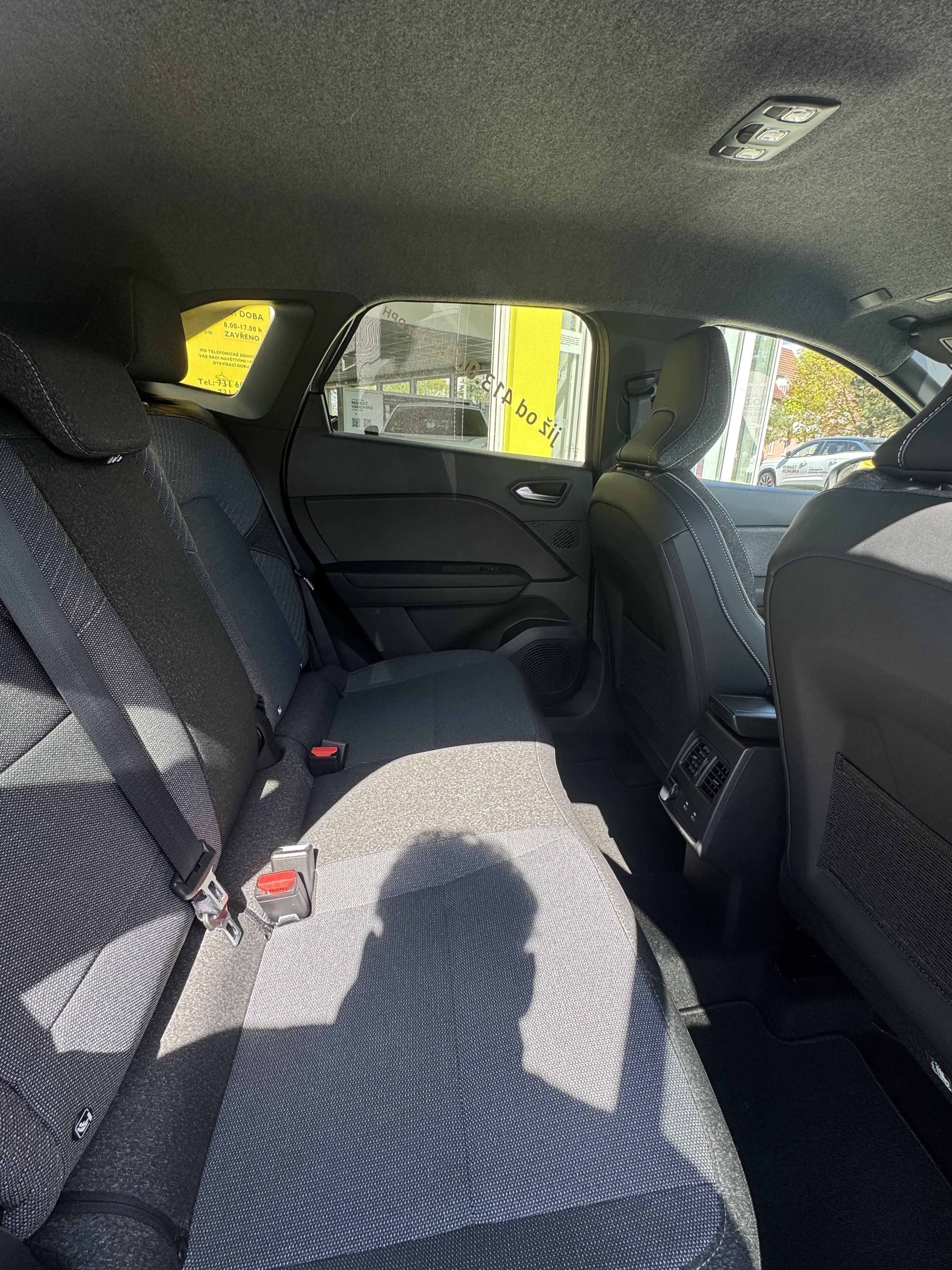Renault Symbioz, techno full hybrid E-tech 160 - fotka 6
