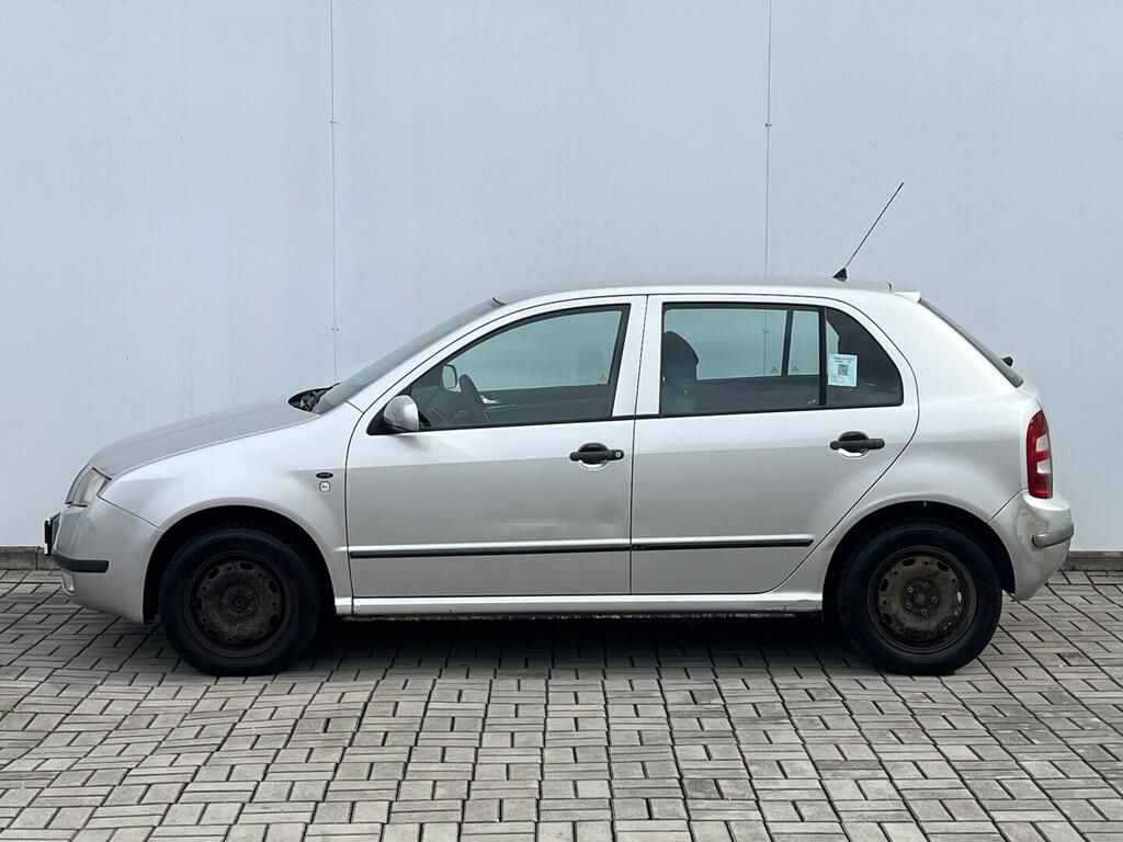 Škoda Fabia, Ambition 1.4 16V 50 kW - fotka 3