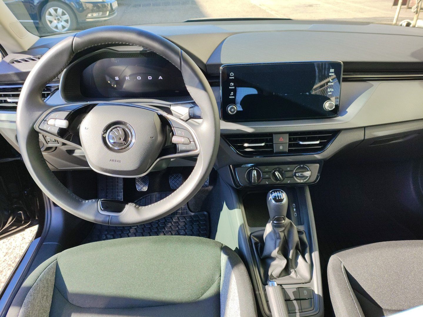 Škoda Kamiq, 1,0 TSi - fotka 6