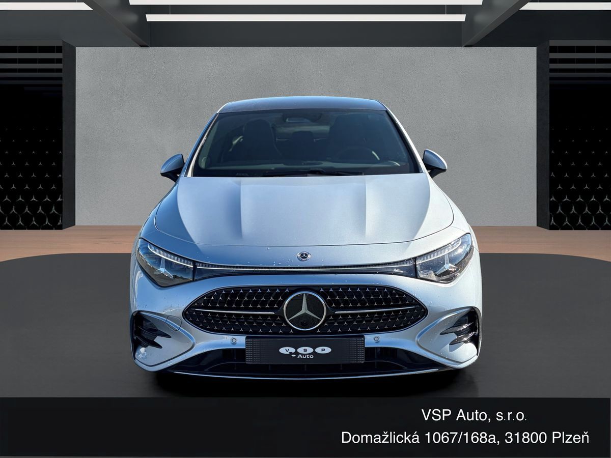 Mercedes-Benz CLA, 200 4M - fotka 2