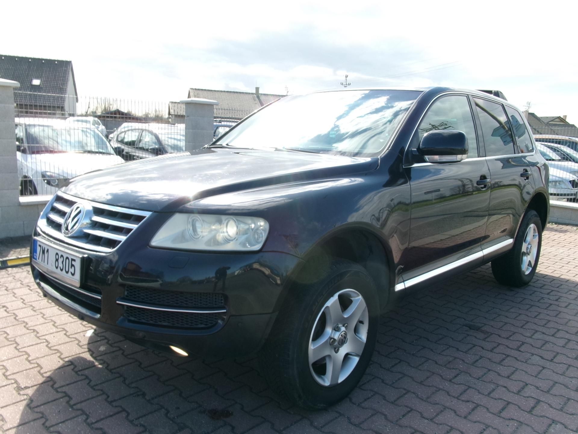 Volkswagen Touareg, 2,5TDI DSG AC TEMP ALU - fotka 3