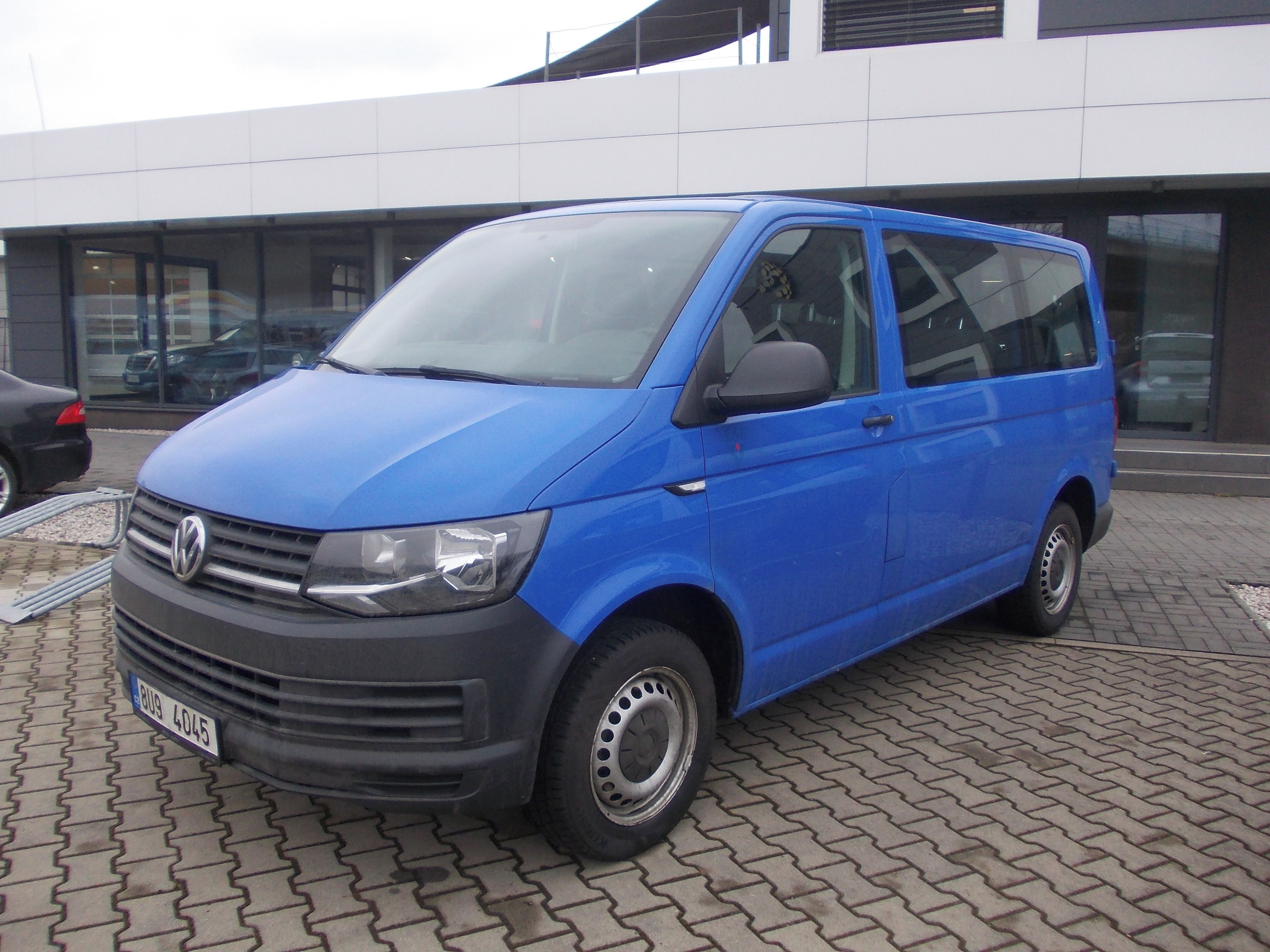 Volkswagen Transporter, T6 2.0TDI 75KW 9MÍST - fotka 2