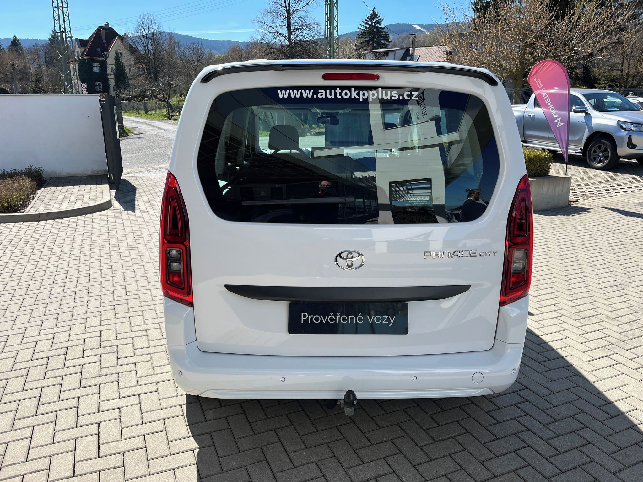 Toyota Proace City Verso, 1,5 D 100k Passenger Business - fotka 5